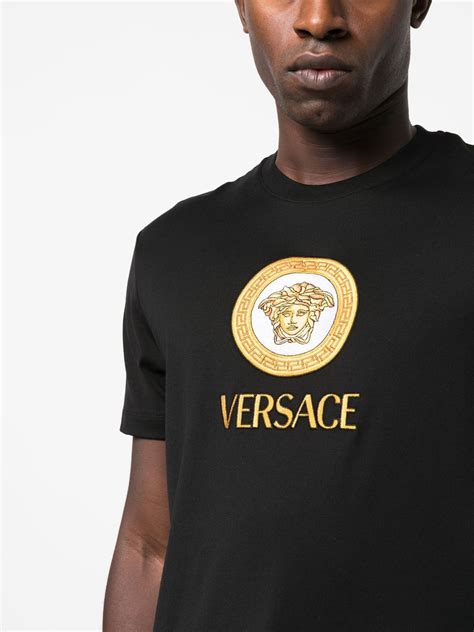 versace shirt schwarz medusa|versace medusa print t shirt.